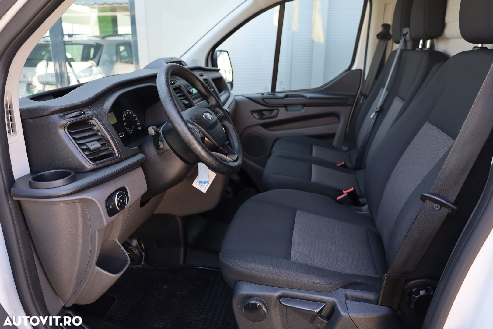 Ford Transit Custom - 12