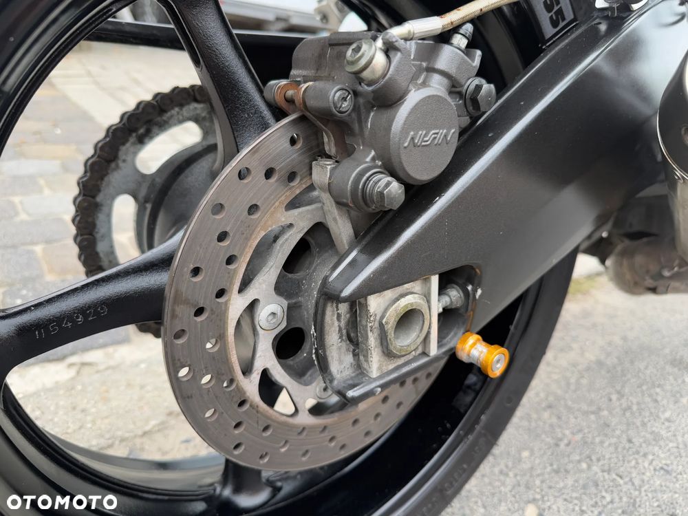 Yamaha FZ - 30