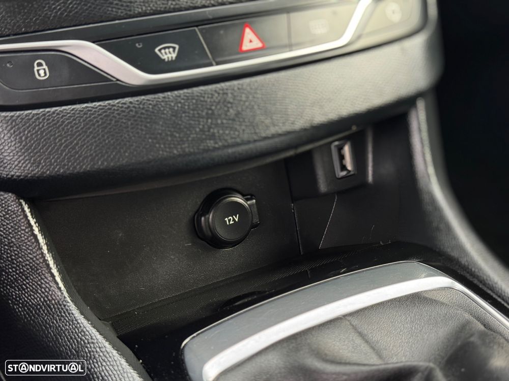 Peugeot 308 SW 1.5 BlueHDi Style - 16