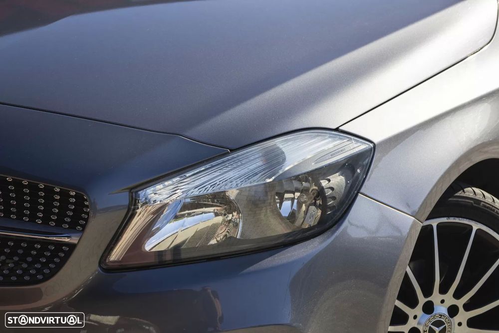 Mercedes-Benz A 160 d Aut. - 11