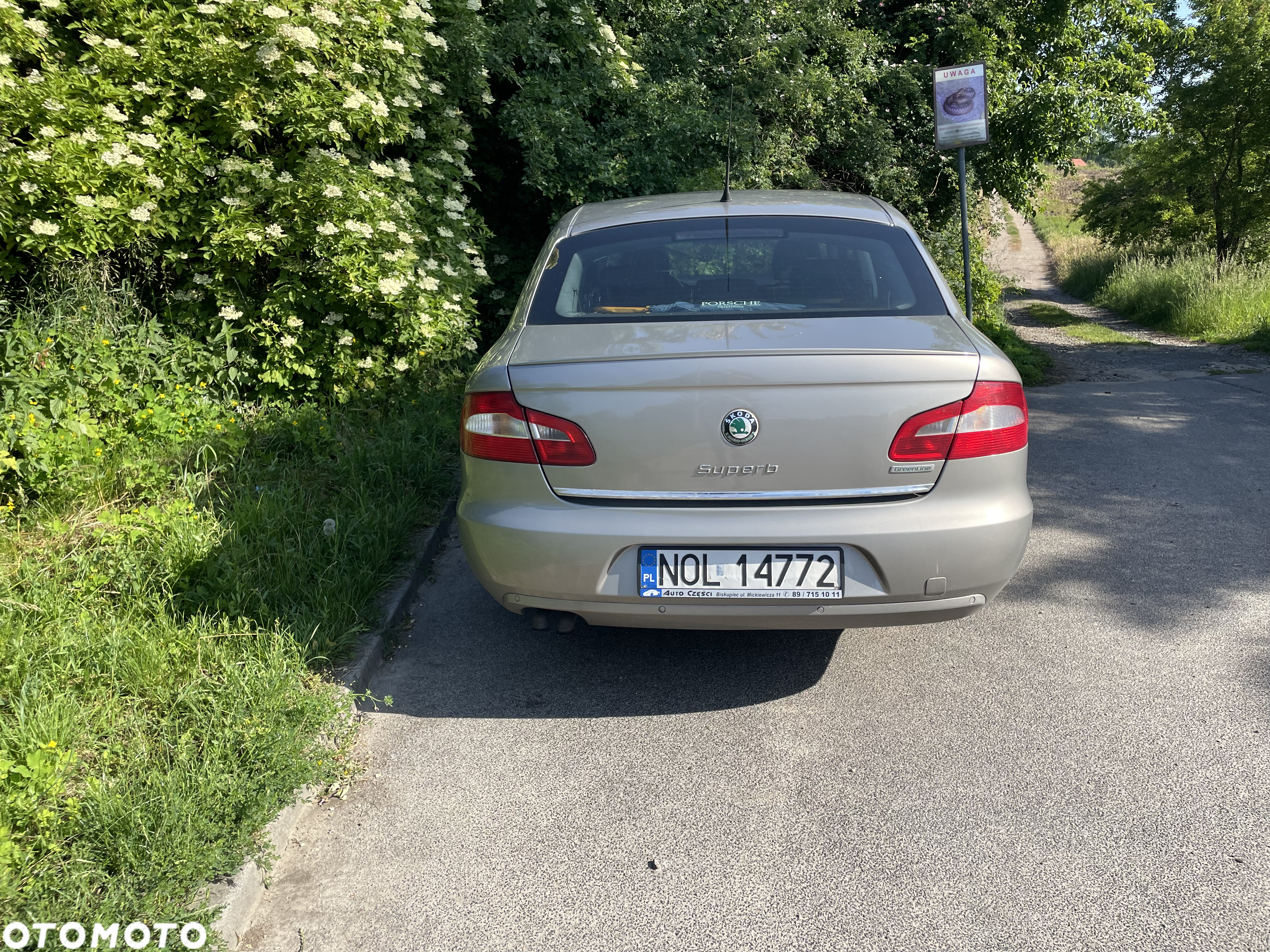 Skoda Superb 1.9 TDI Ambiente - 2