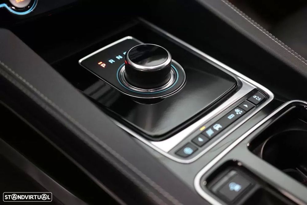Jaguar F-Pace 25d AWD Aut. R-Sport - 30