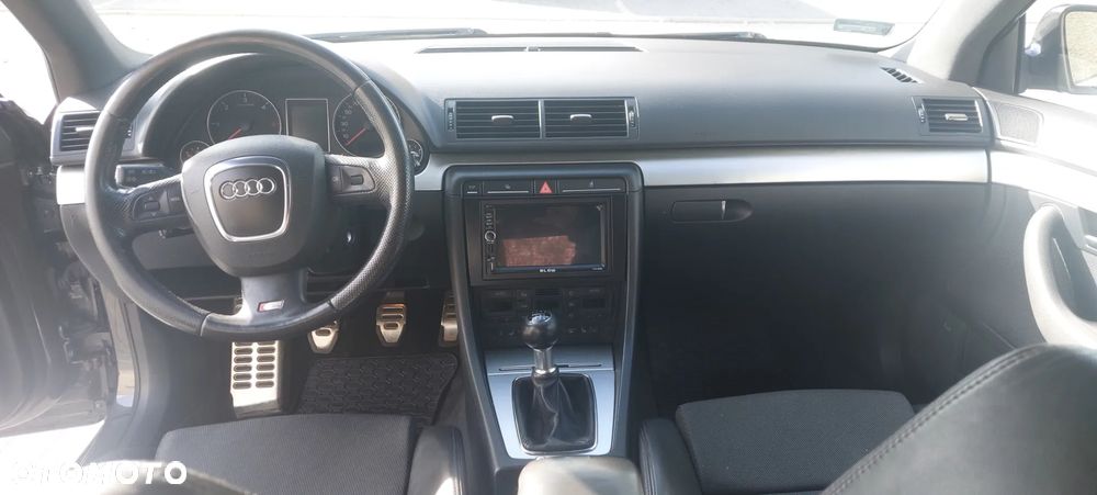 Audi A4 Limousine 2.0 TDI DPF - 5