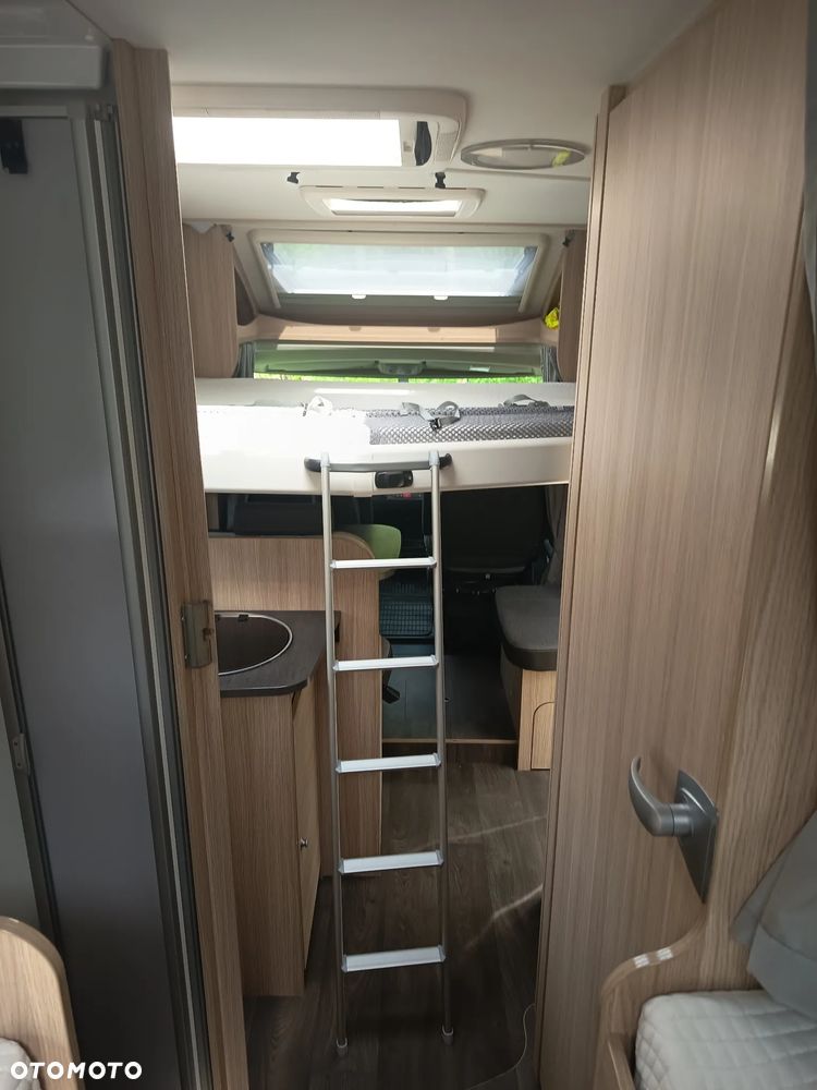 Sunlight Ducato camper - 39