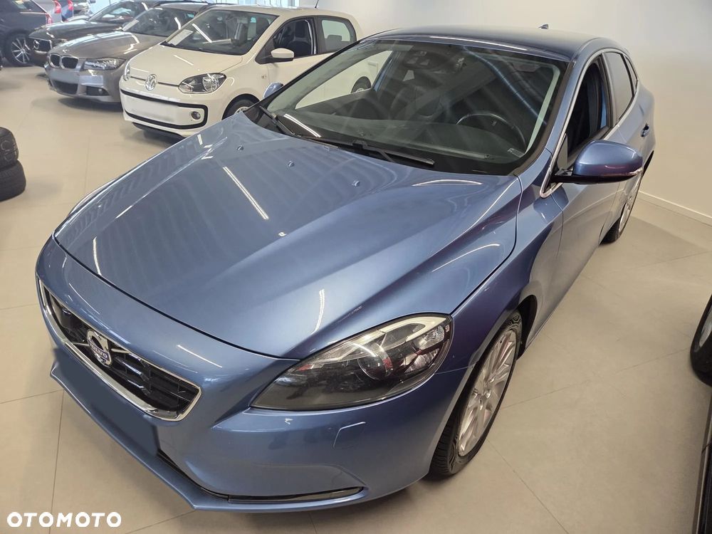 Volvo V40 - 5