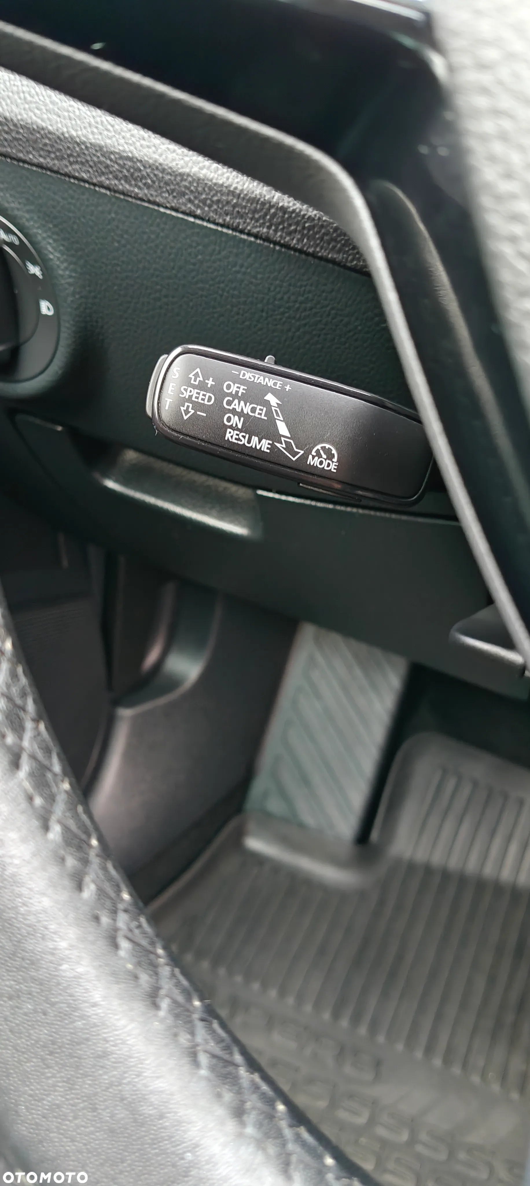 Skoda Superb 2.0 TDI Style DSG - 29
