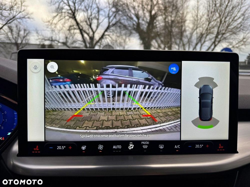 Ford Focus 1.0 EcoBoost mHEV Titanium X - 23