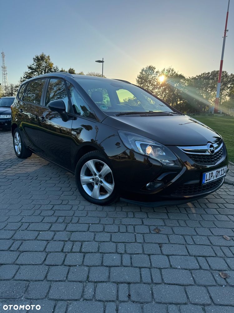 Opel Zafira 2014 photo 3