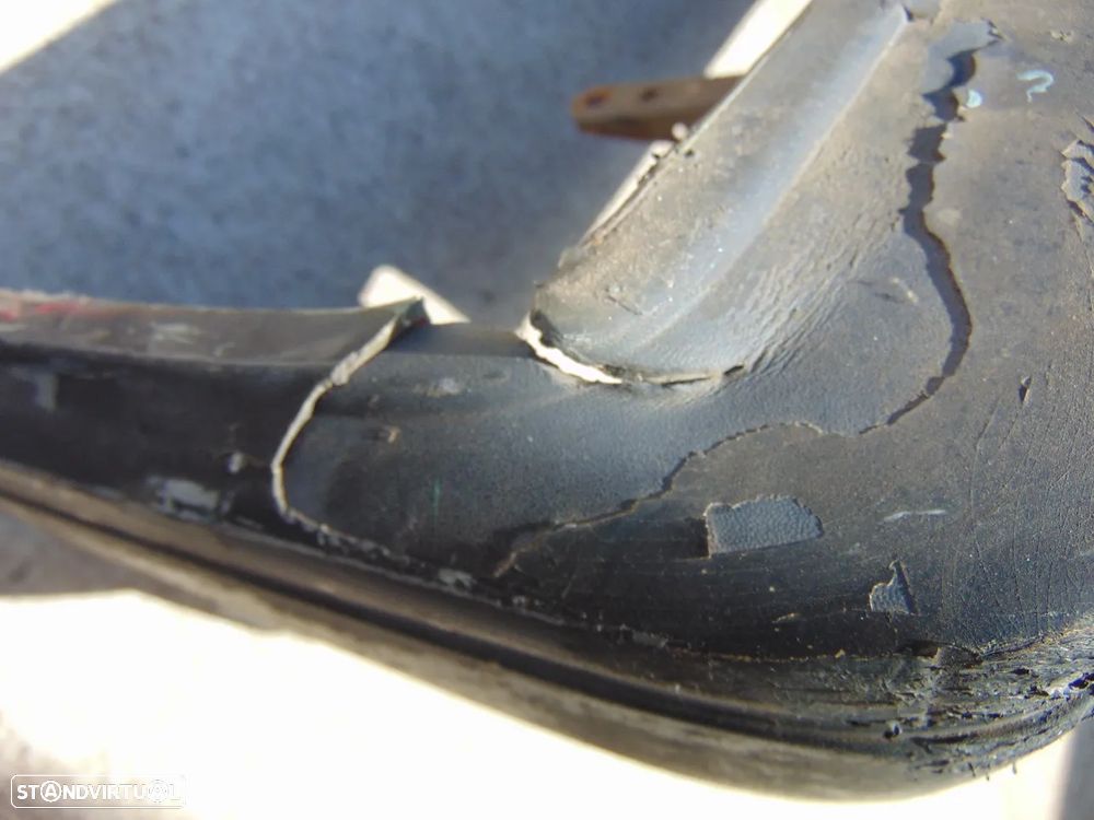 Toyota Corolla DX para-choques - 3