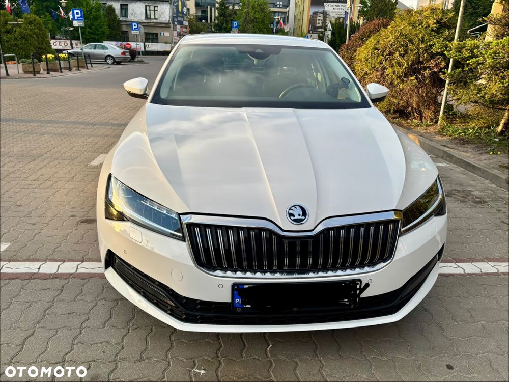 Skoda Superb 2.0 TDI Sportline DSG - 14