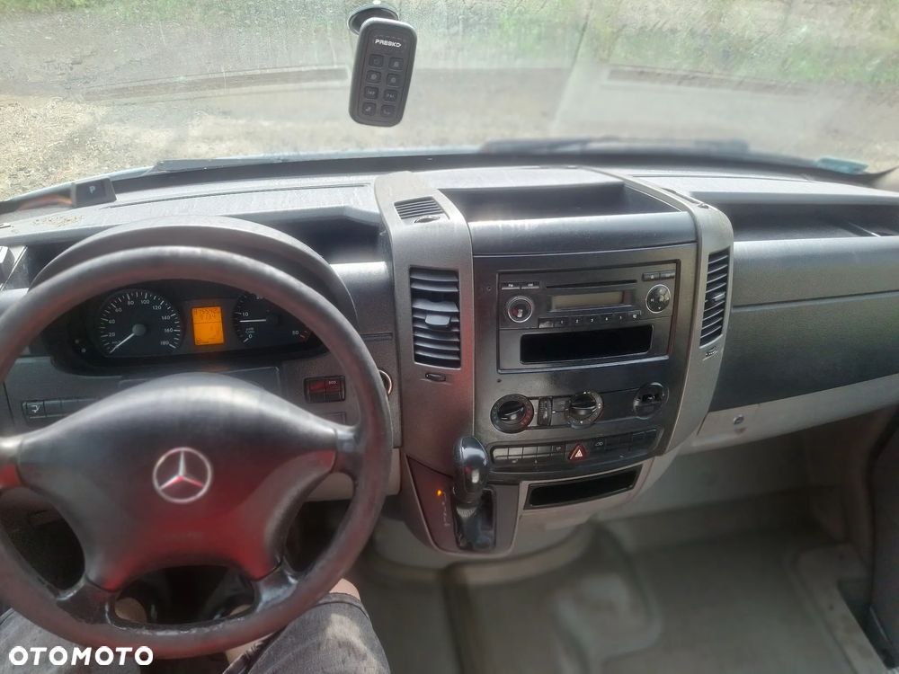 Mercedes-Benz Sprinter 3.0d  m57 6hp 26 automat - 6