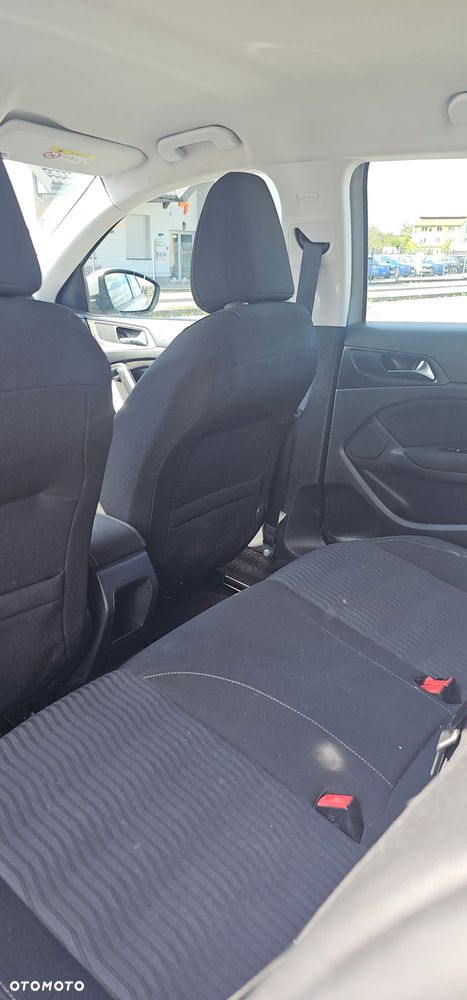 Peugeot 308 1.6 HDi Trendy - 12