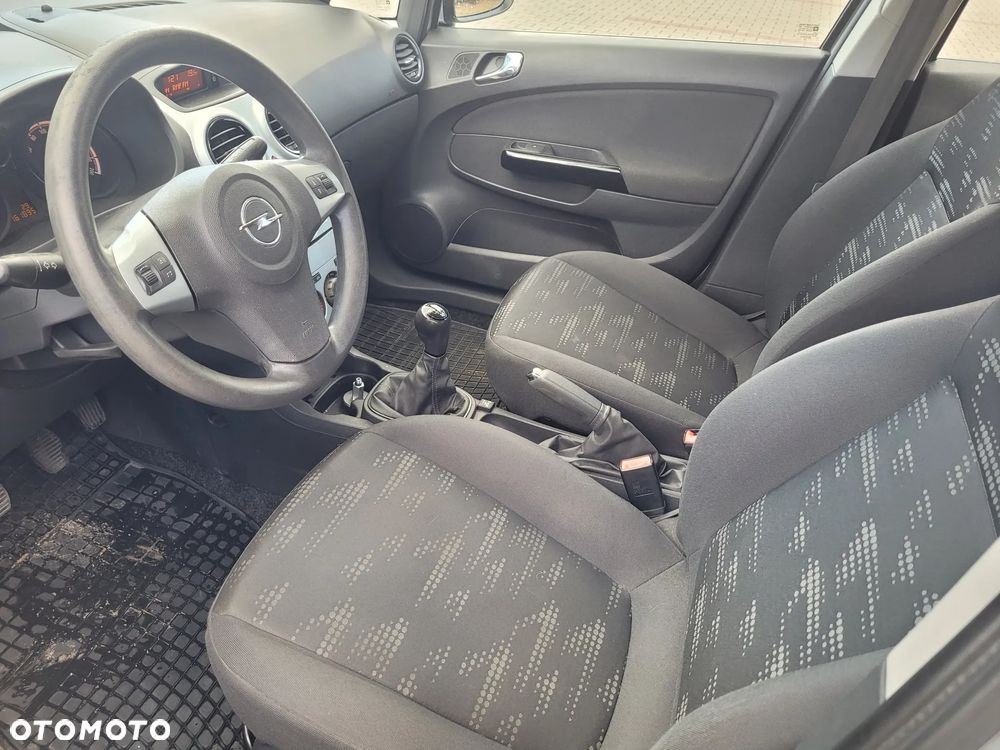 Opel Corsa 1.2 16V Edition / Active - 16