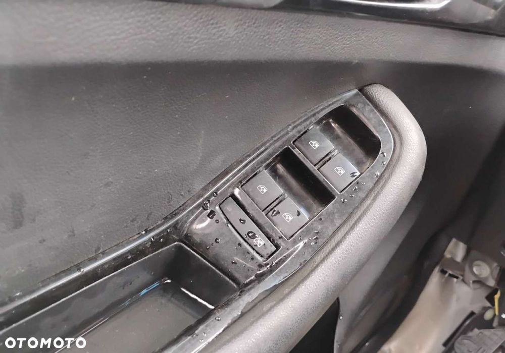 Chevrolet Orlando - 12
