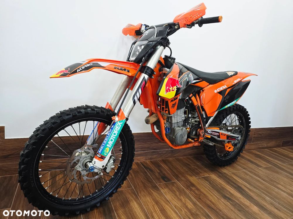 KTM SXF - 16