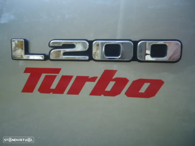 Mitsubishi L200 TURBO Cabine dupla 4x2 - 22