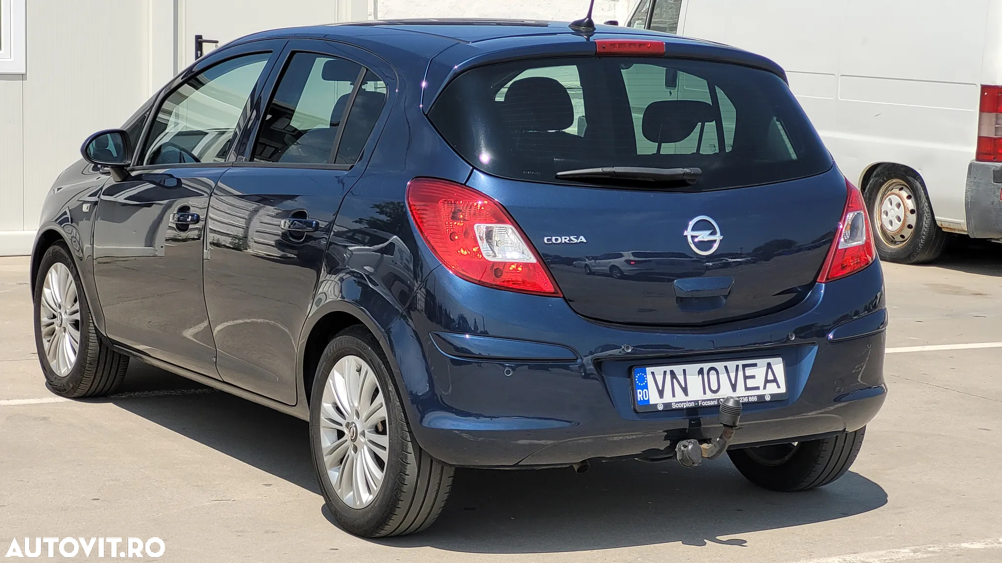 Opel Corsa 1.2 Cosmo - 11