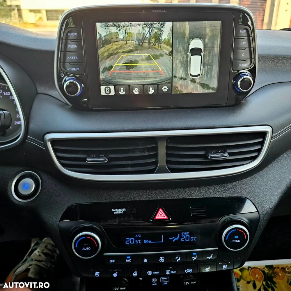 Hyundai Tucson 2.0 CRDI 4WD Automatik Premium - 17