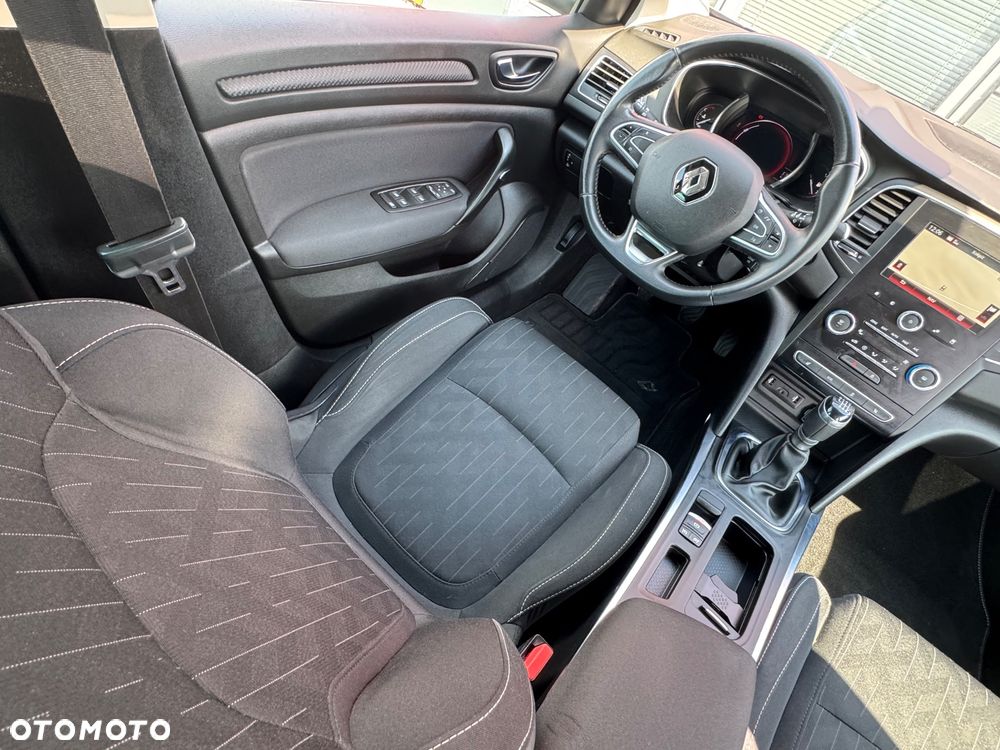 Renault Megane 1.3 TCe FAP Limited - 28