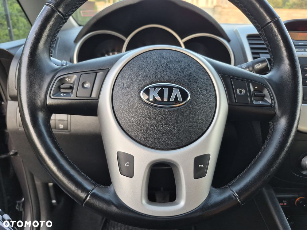 Kia Venga 1.4 CVVT Edition 7 - 19