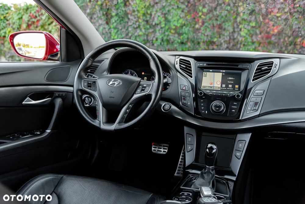 Hyundai i40 Kombi blue 1.7 CRDi DCT Premium - 27