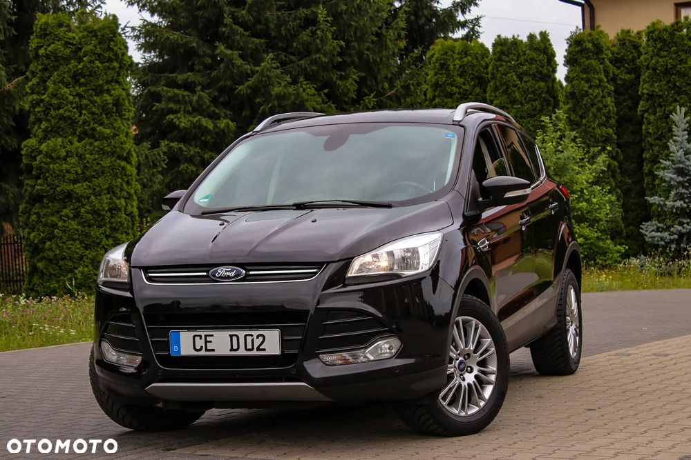 Ford Kuga 2.0 TDCi 2x4 Titanium - 3
