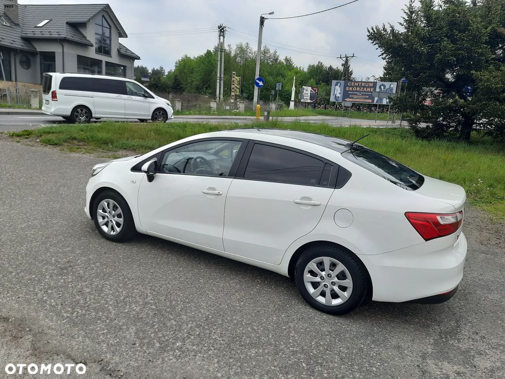 Kia Rio 1.2 M - 5