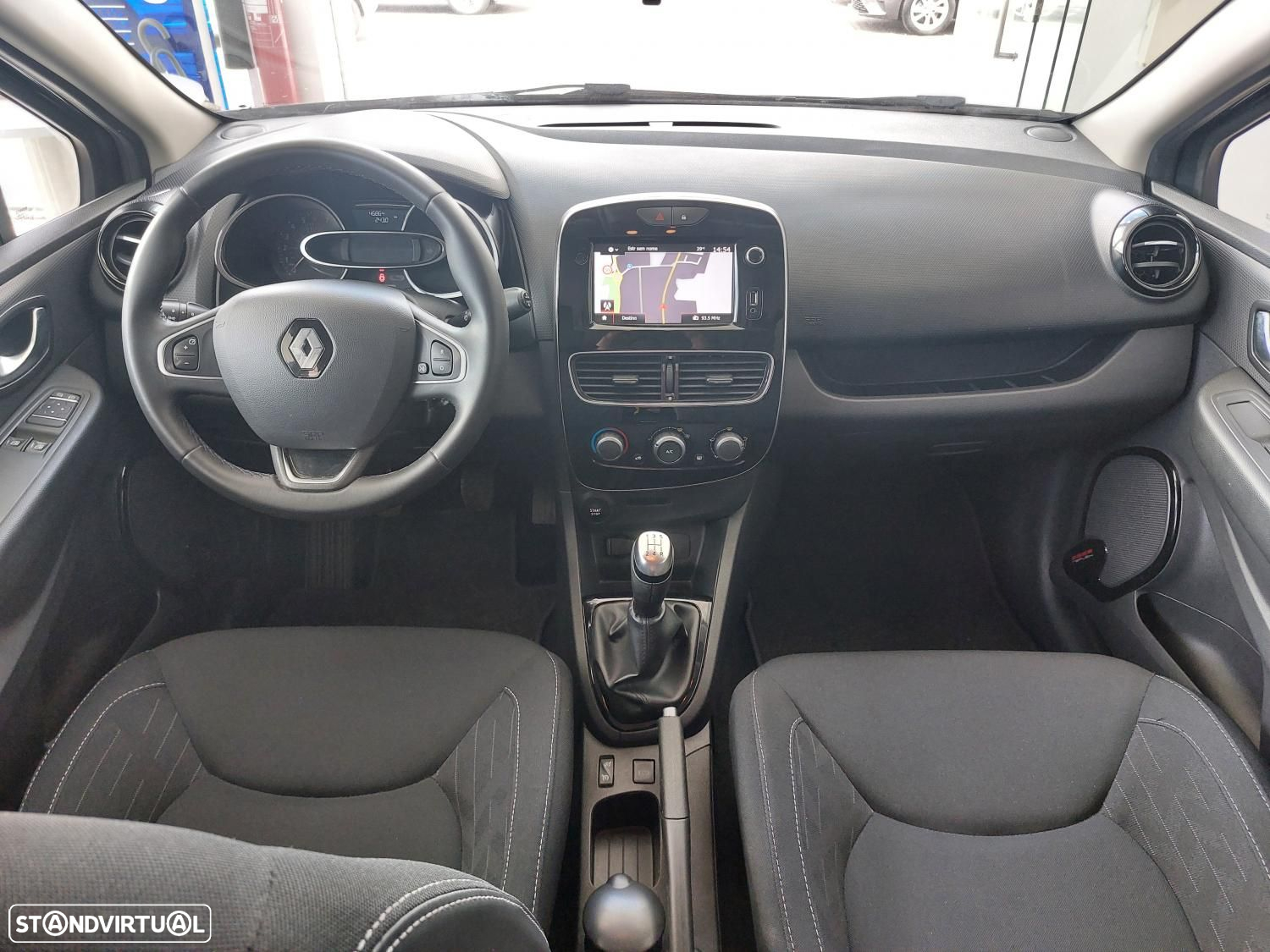 Renault Clio Sport Tourer 0.9 TCe Limited - 35