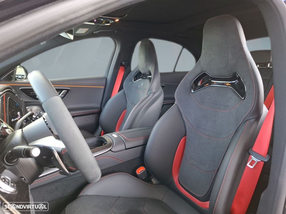 Mercedes-Benz E 53 AMG Hybrid 4Matic+ - 11