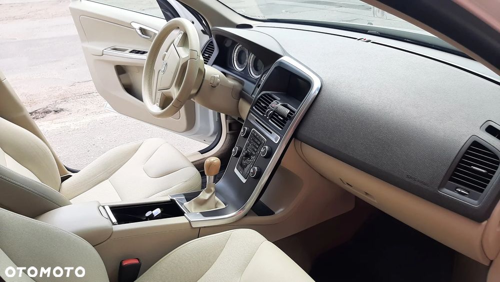 Volvo XC 60 - 14