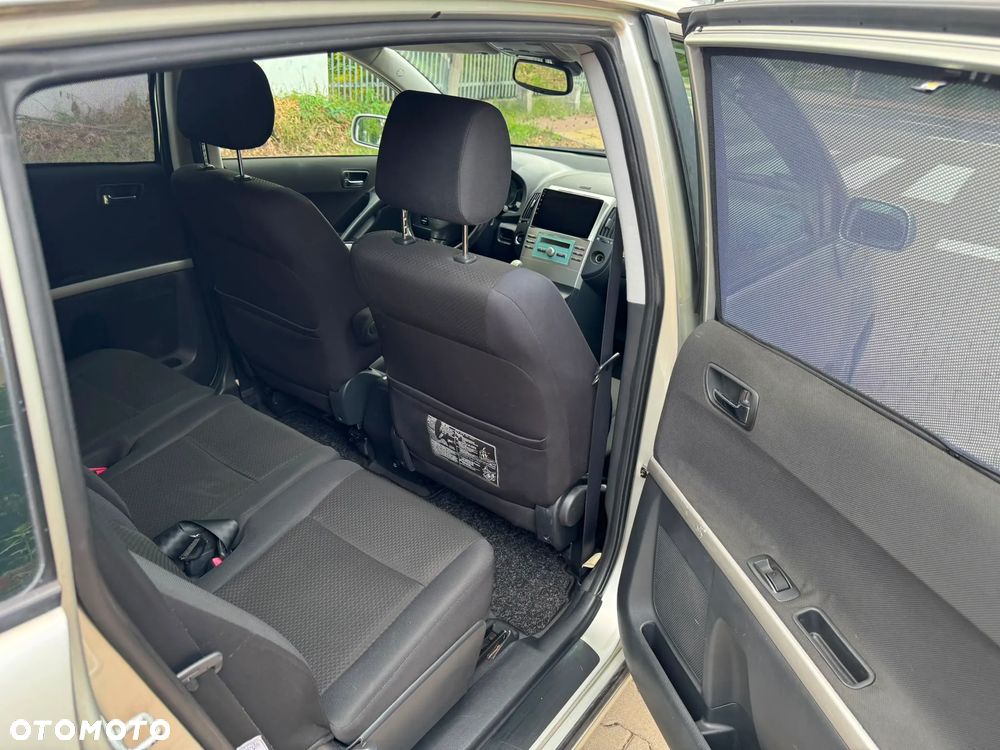 Toyota Corolla Verso 2.0 D-4D Sol - 8