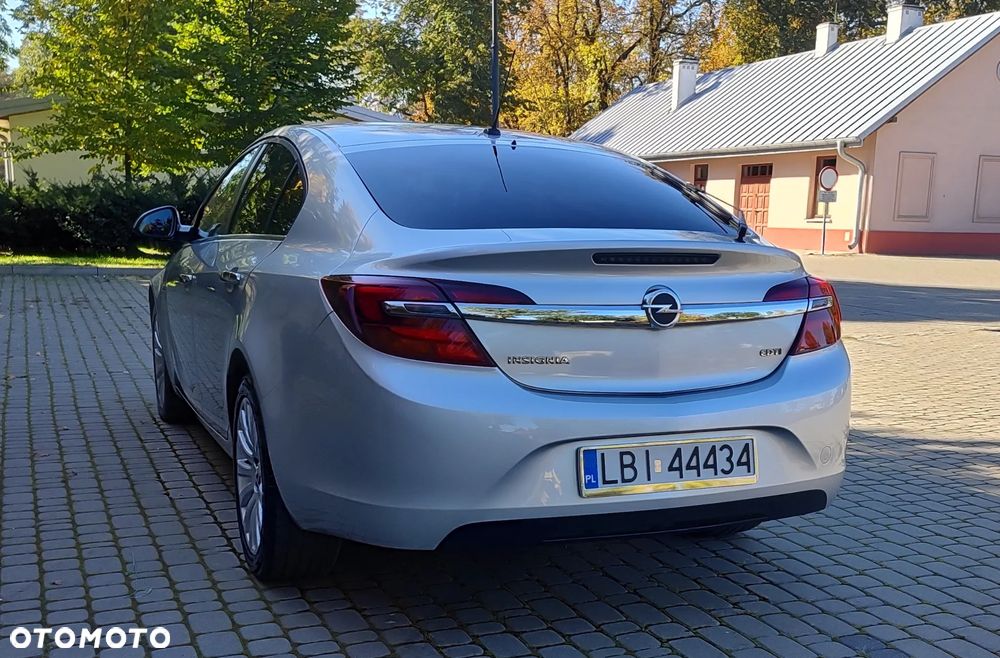 Opel Insignia 2.0 CDTI Edition - 6