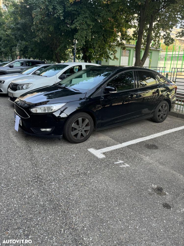 Ford Focus - 12