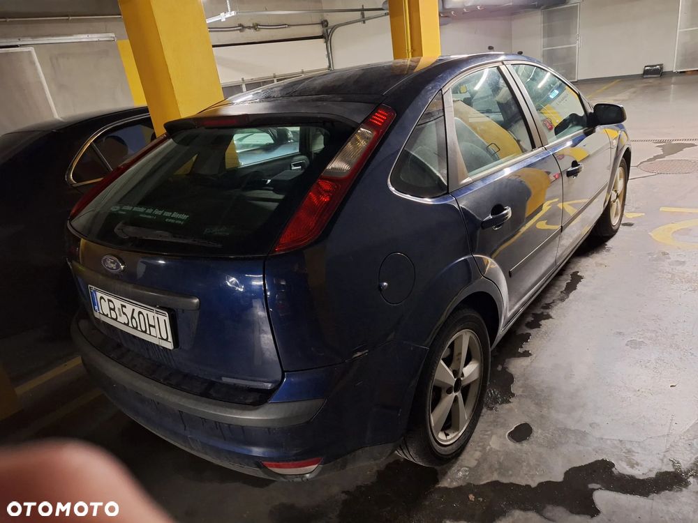 Ford Focus 1.6 Ti-VCT Style - 5