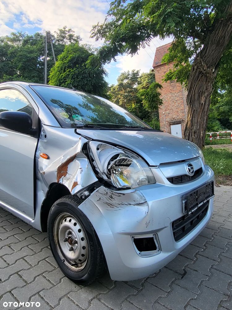 Daihatsu Cuore 1.0 - 3