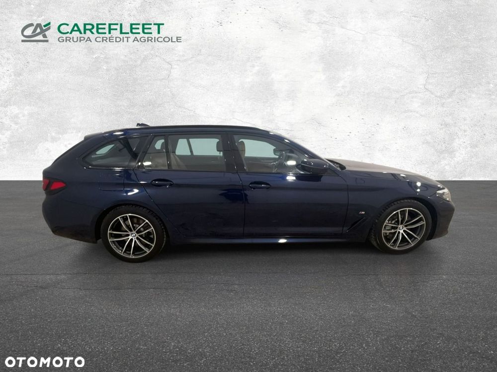 BMW Seria 5 530i mHEV - 4