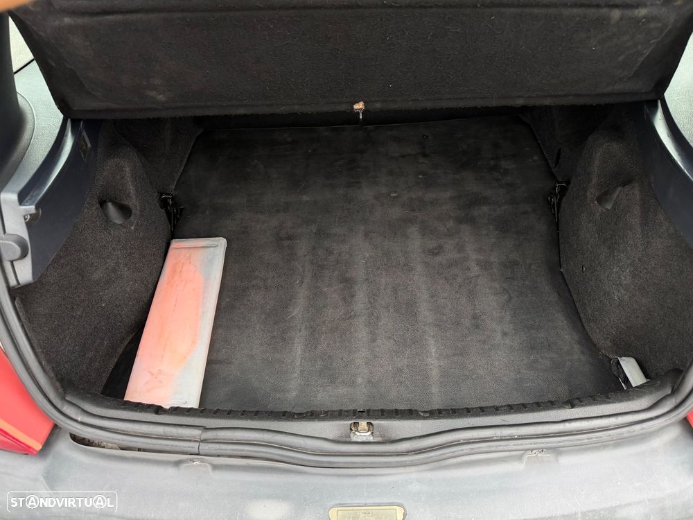 Renault Clio - 8