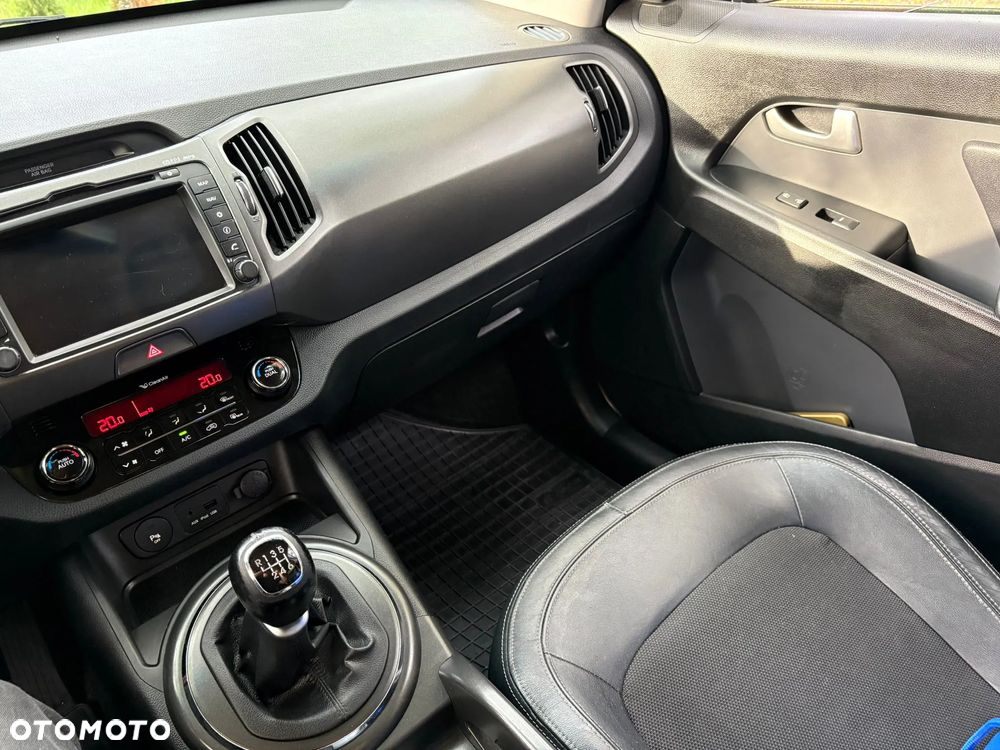 Kia Sportage - 12