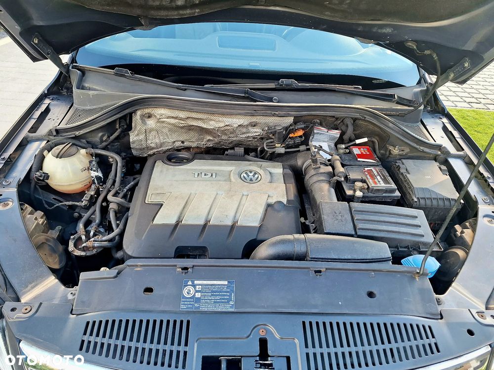 Volkswagen Tiguan - 22