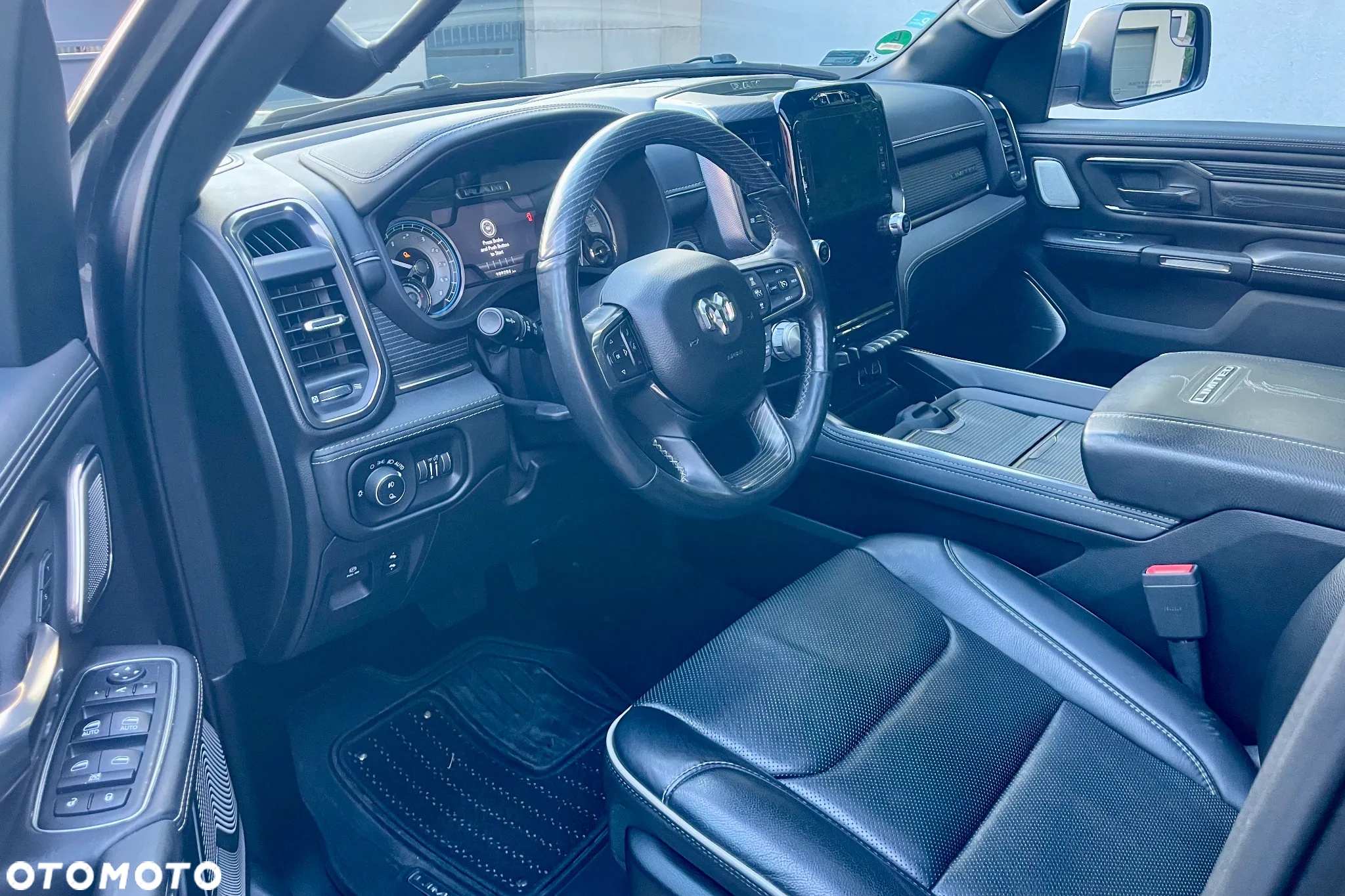 RAM 1500 5.7 Crew Cab Limited - 16