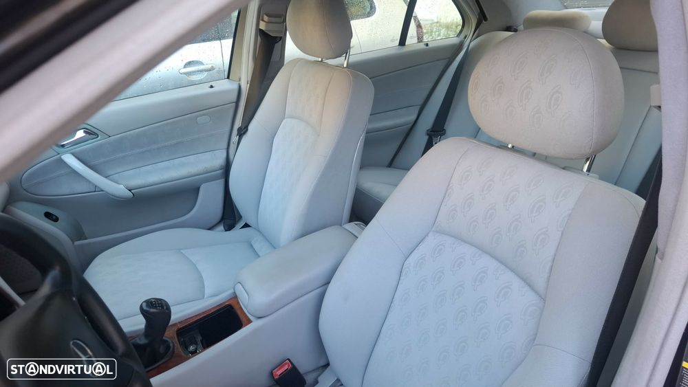 Mercedes-Benz C 220 CDi Classic - 11