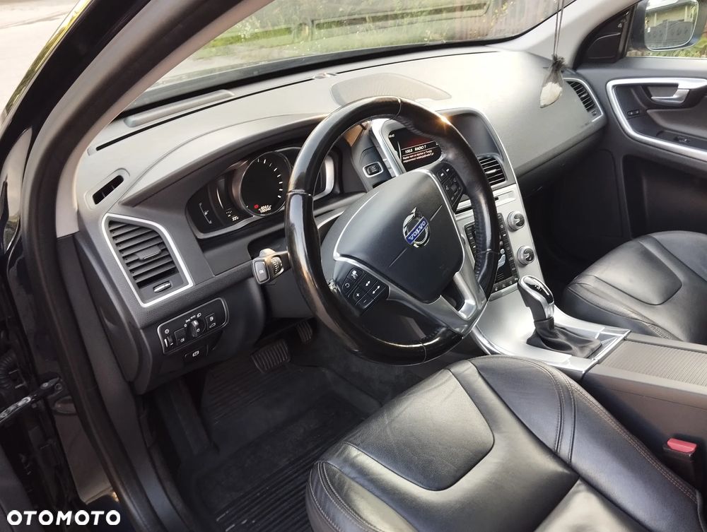 Volvo XC 60 T5 Drive-E Summum - 11