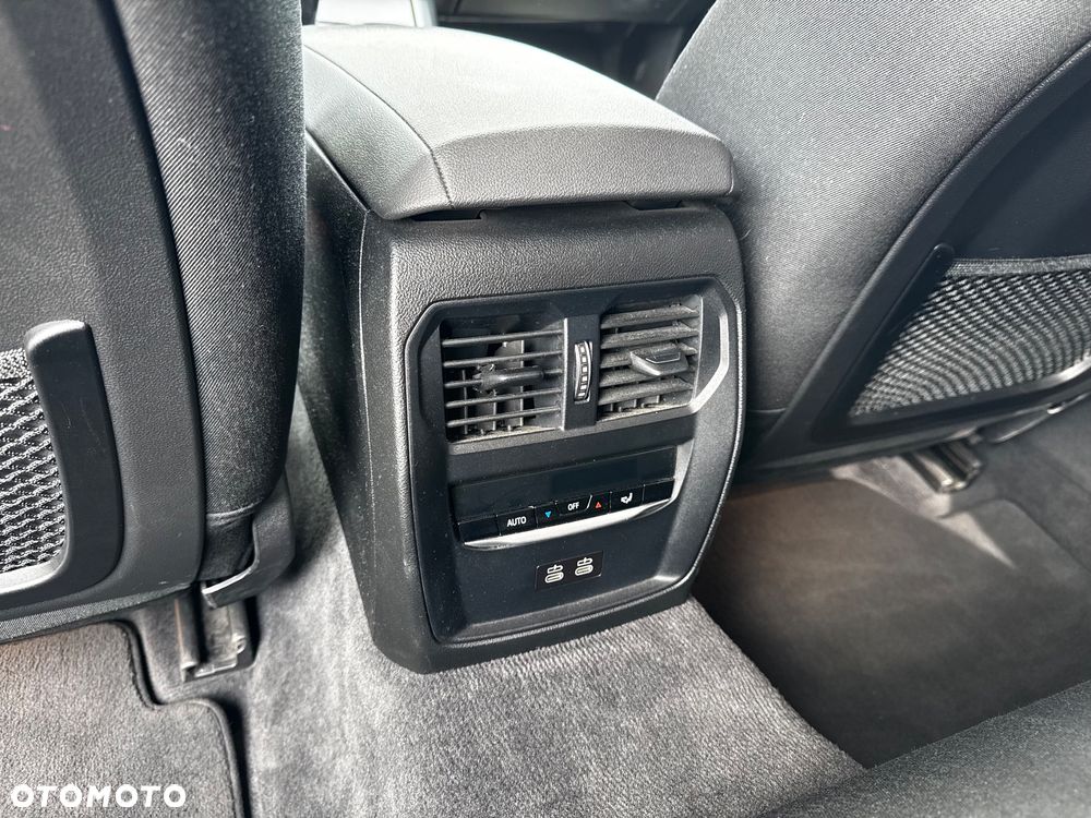 BMW Seria 3 318d Advantage - 11