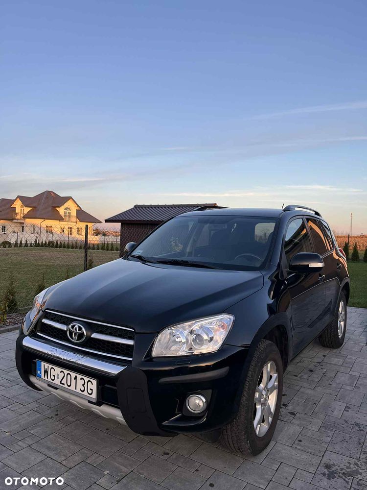 Toyota RAV4 2.0 VVT-i Prestige NAVI MS - 1