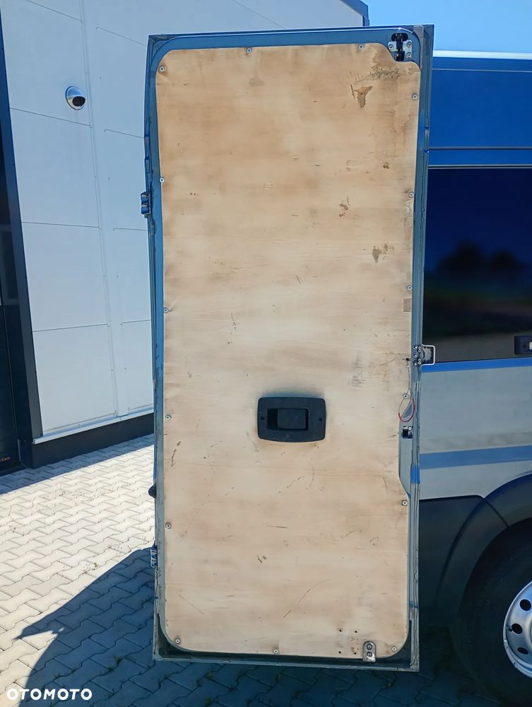 Fiat DUCATO L4H2 MAXI BRYGADÓWKA 7 OSÓB KLIMA TEMPOMAT CZUJNIKI NR.90 - 19
