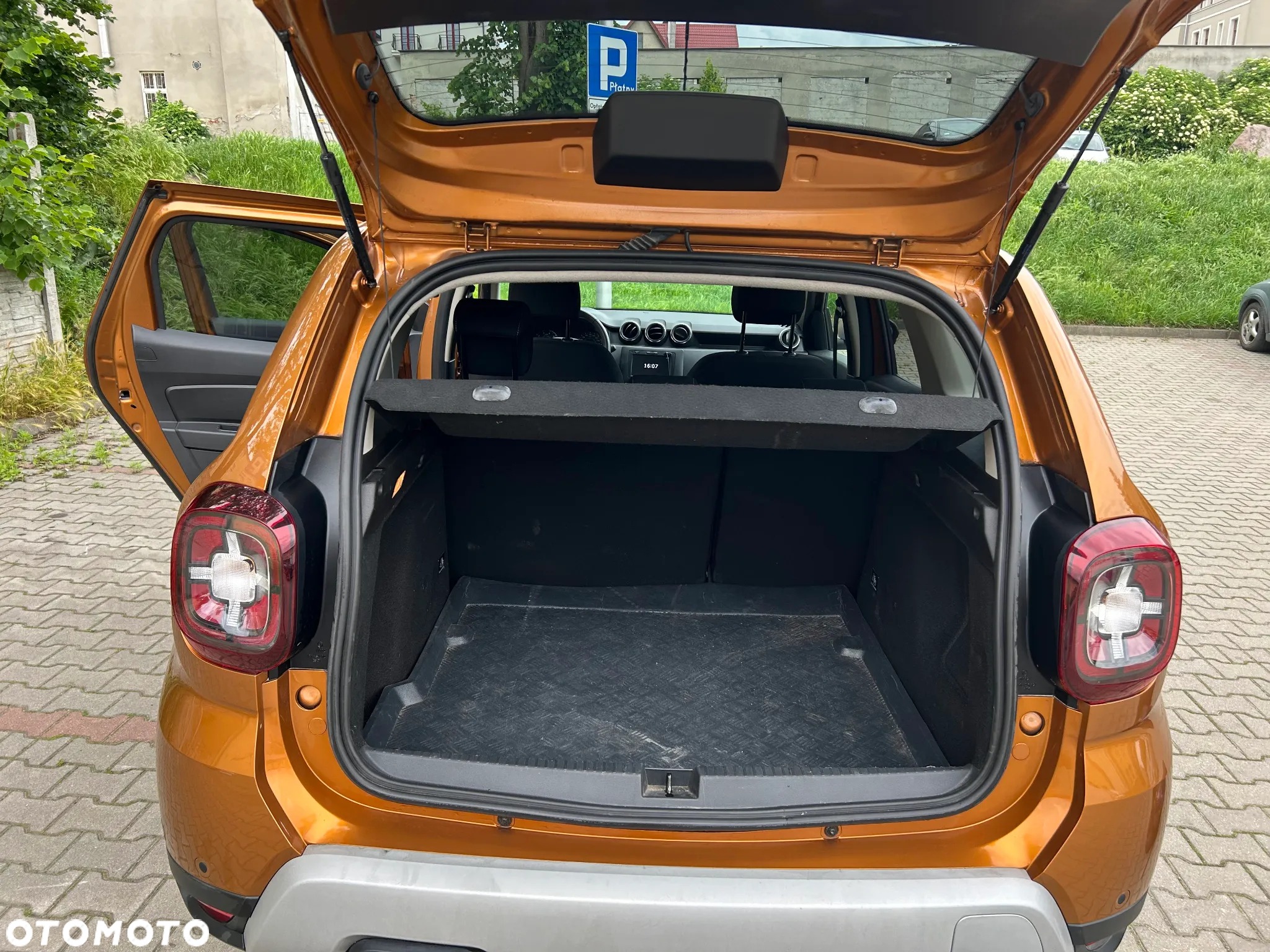 Dacia Duster 1.3 TCe FAP Prestige EU6d - 14