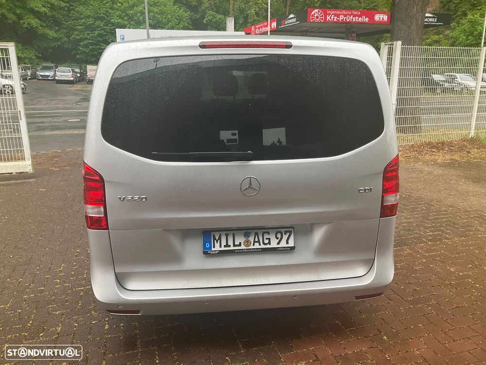 Mercedes-Benz V 220 CDI Longa 7G-TRONIC Avantgarde Edition - 6