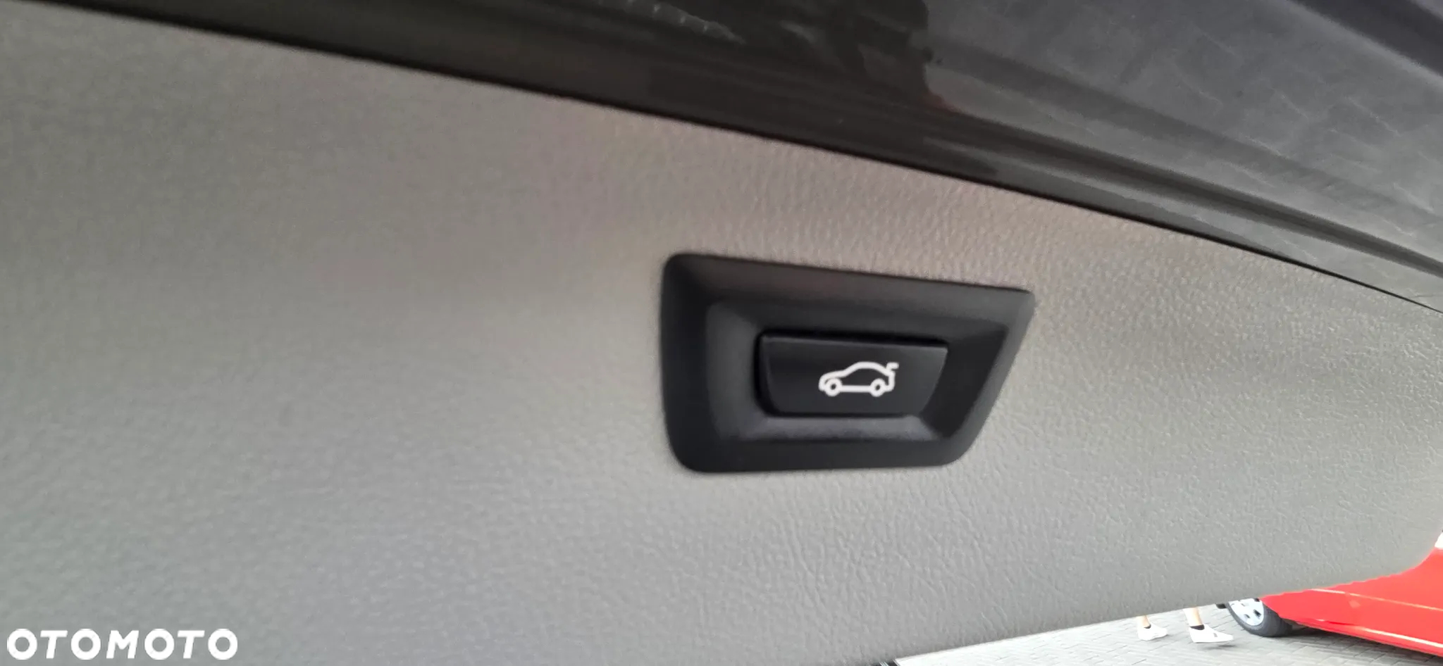 BMW Seria 3 320d Touring xDrive Sport Line - 34