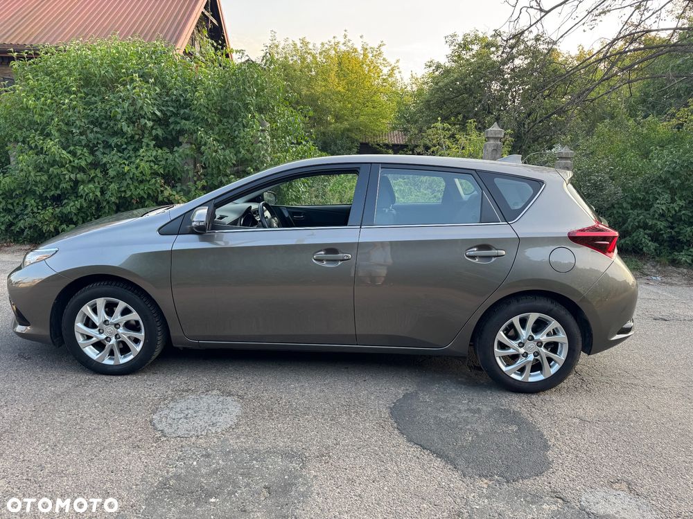 Toyota Auris 1.2 Turbo Edition S+ - 5