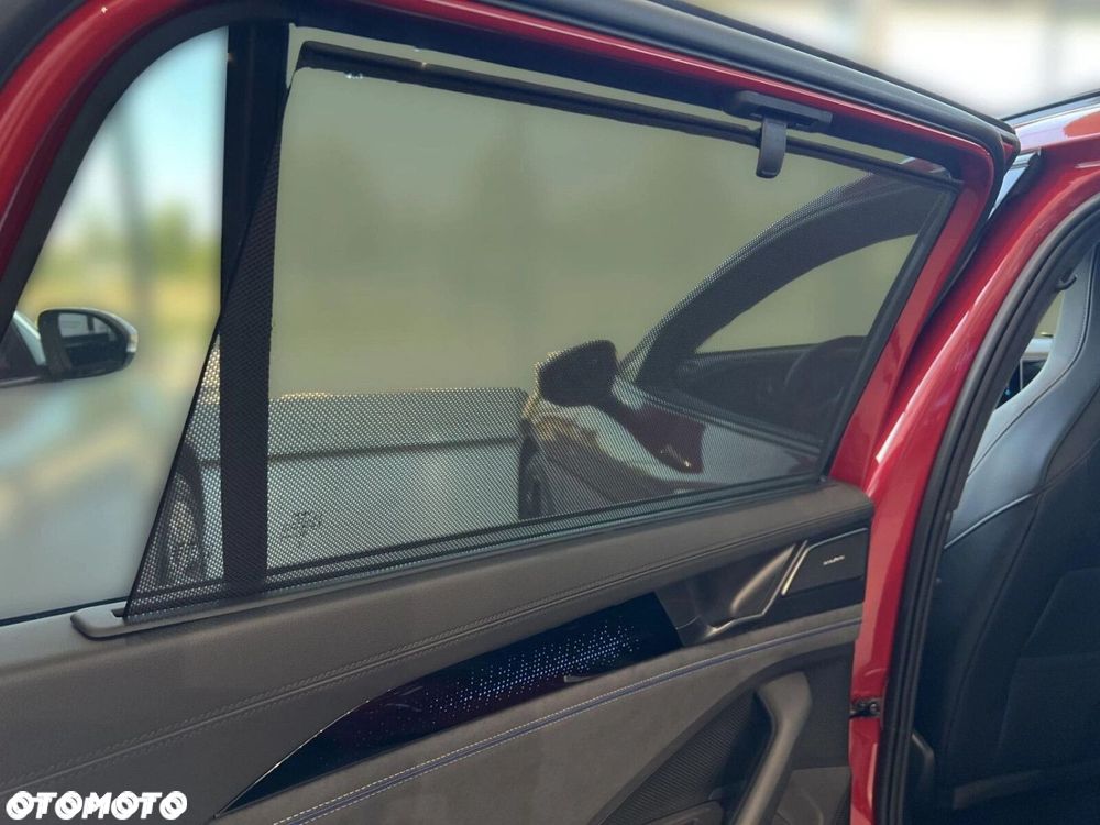 Volkswagen Passat - 34